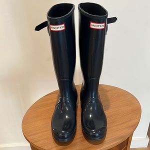 Hunter Navy Rainboots